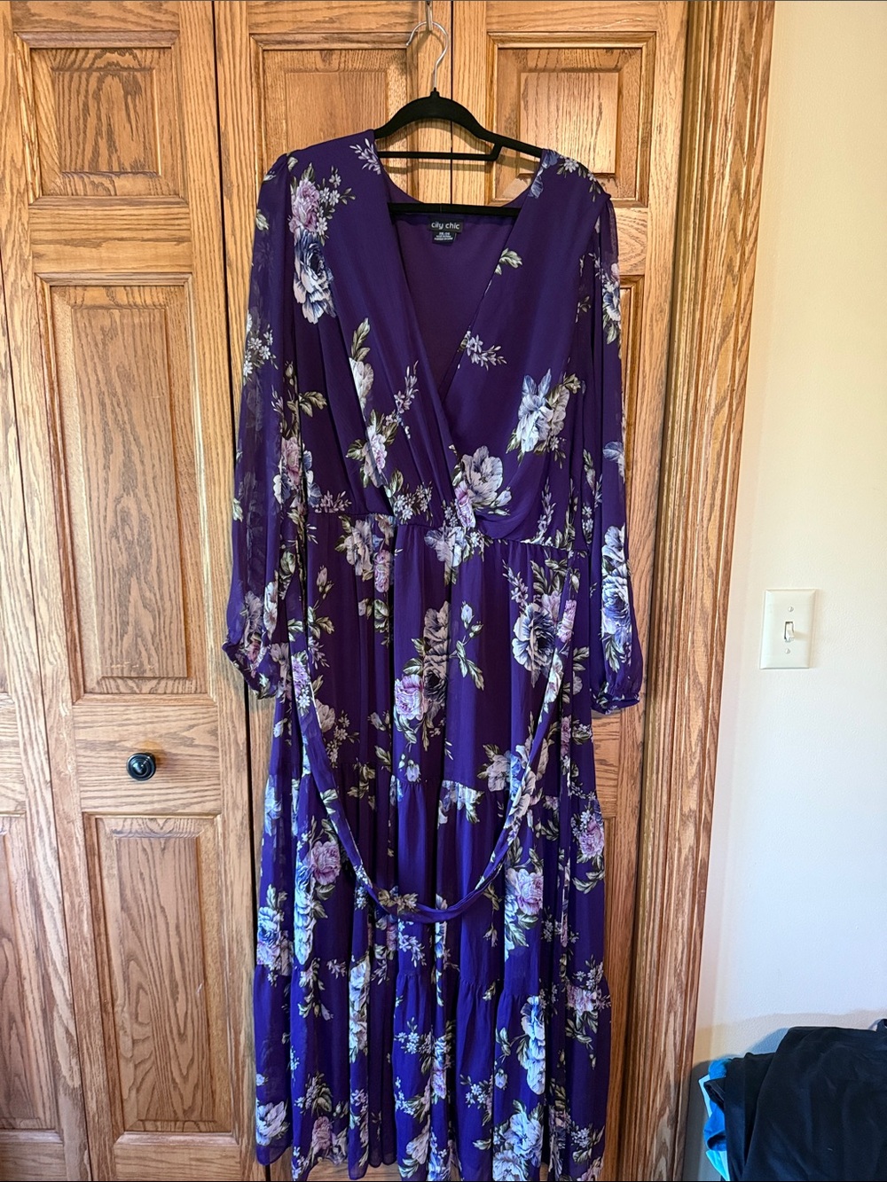 City Chic Purple Floral Maxi Dress with Long Sleeves